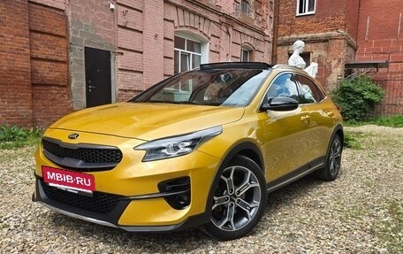 KIA XCeed I, 2020 год, 1 990 000 рублей, 5 фотография