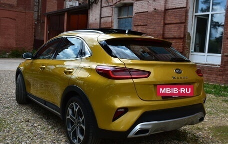 KIA XCeed I, 2020 год, 1 990 000 рублей, 4 фотография
