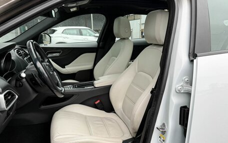 Jaguar F-Pace, 2016 год, 2 515 000 рублей, 14 фотография