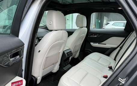 Jaguar F-Pace, 2016 год, 2 515 000 рублей, 15 фотография