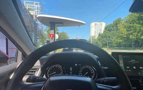 Toyota Camry, 2021 год, 3 200 000 рублей, 7 фотография