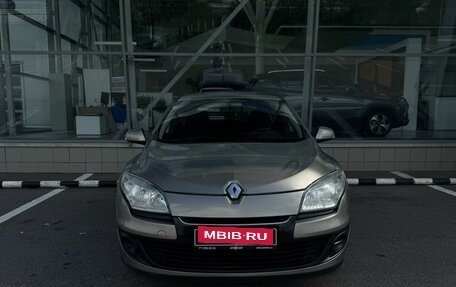 Renault Megane III, 2013 год, 807 000 рублей, 2 фотография