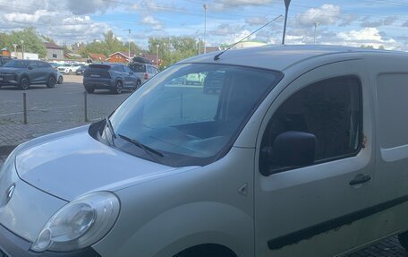 Renault Kangoo II рестайлинг, 2012 год, 560 000 рублей, 2 фотография