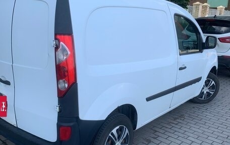 Renault Kangoo II рестайлинг, 2012 год, 560 000 рублей, 4 фотография