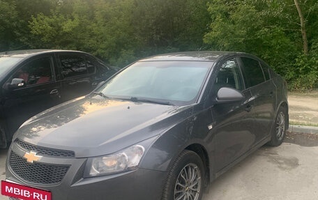 Chevrolet Cruze II, 2012 год, 680 000 рублей, 8 фотография