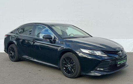Toyota Camry, 2019 год, 2 200 000 рублей, 3 фотография