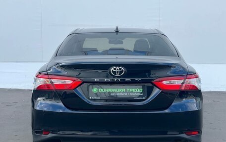 Toyota Camry, 2019 год, 2 200 000 рублей, 7 фотография