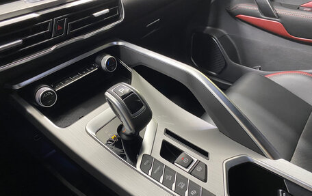 Geely Coolray I, 2021 год, 1 597 000 рублей, 22 фотография
