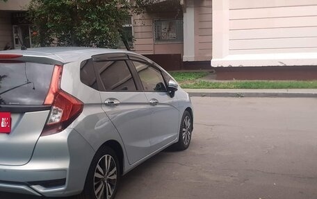 Honda Fit III, 2019 год, 1 370 000 рублей, 7 фотография