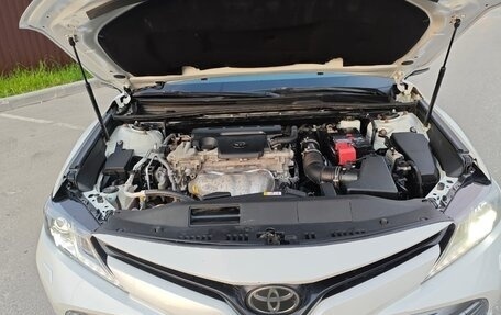 Toyota Camry, 2019 год, 2 250 000 рублей, 8 фотография