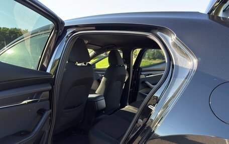 Mazda 3, 2019 год, 1 840 000 рублей, 14 фотография
