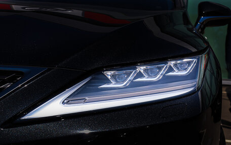 Lexus RX IV рестайлинг, 2022 год, 7 800 000 рублей, 24 фотография