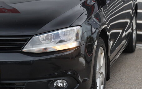 Volkswagen Jetta VI, 2013 год, 869 000 рублей, 3 фотография