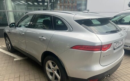 Jaguar F-Pace, 2018 год, 2 915 588 рублей, 4 фотография