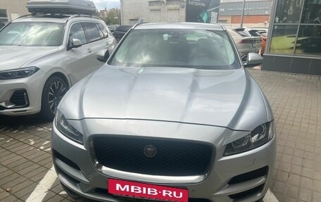 Jaguar F-Pace, 2018 год, 2 915 588 рублей, 3 фотография
