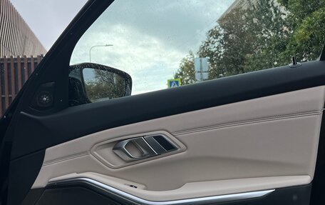 BMW 3 серия, 2022 год, 7 950 000 рублей, 13 фотография