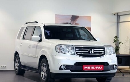 Honda Pilot III рестайлинг, 2013 год, 1 945 000 рублей, 3 фотография