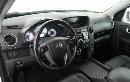 Honda Pilot III рестайлинг, 2013 год, 1 945 000 рублей, 12 фотография