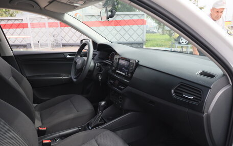 Volkswagen Polo VI (EU Market), 2021 год, 1 395 685 рублей, 21 фотография