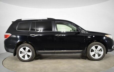 Toyota Highlander III, 2012 год, 2 300 000 рублей, 4 фотография