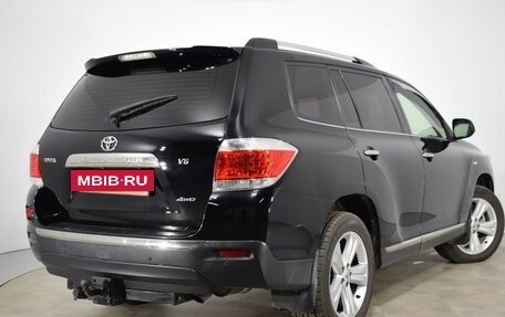 Toyota Highlander III, 2012 год, 2 300 000 рублей, 5 фотография