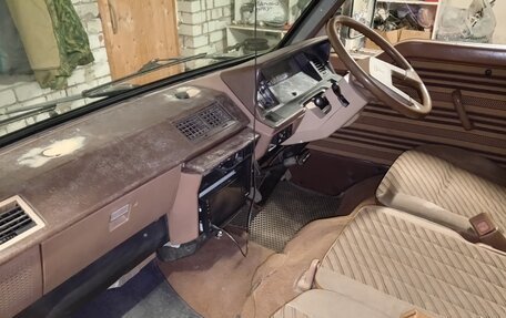 Toyota HiAce H50 H60 H70, 1989 год, 300 000 рублей, 4 фотография