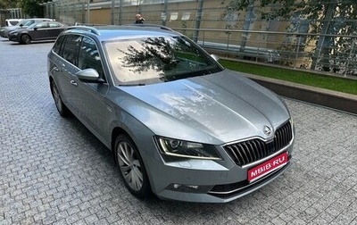 Skoda Superb III рестайлинг, 2019 год, 3 300 000 рублей, 1 фотография