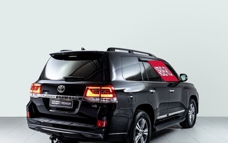 Toyota Land Cruiser 200, 2018 год, 6 700 000 рублей, 4 фотография