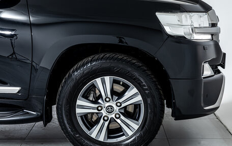 Toyota Land Cruiser 200, 2018 год, 6 700 000 рублей, 9 фотография