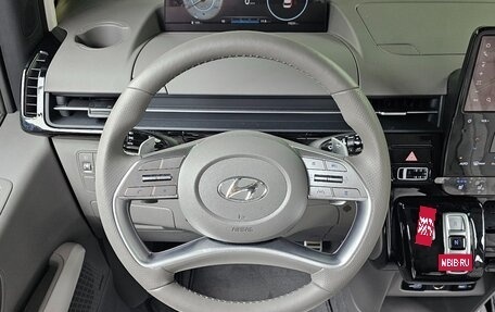 Hyundai Staria, 2023 год, 4 687 369 рублей, 10 фотография