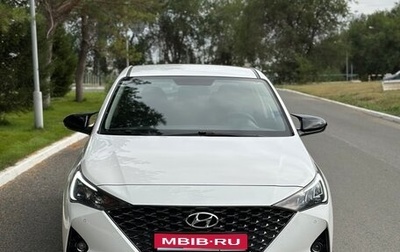 Hyundai Solaris II рестайлинг, 2021 год, 1 690 000 рублей, 1 фотография