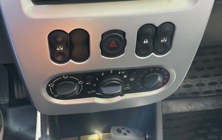 Renault Logan I, 2012 год, 850 000 рублей, 19 фотография