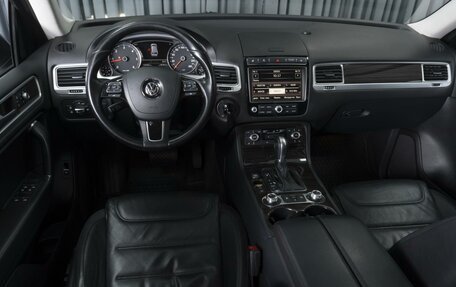 Volkswagen Touareg III, 2014 год, 3 259 000 рублей, 6 фотография