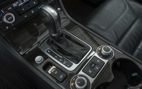 Volkswagen Touareg III, 2014 год, 3 259 000 рублей, 12 фотография