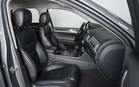 Volkswagen Touareg III, 2014 год, 3 259 000 рублей, 8 фотография