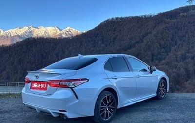Toyota Camry, 2023 год, 3 950 000 рублей, 1 фотография