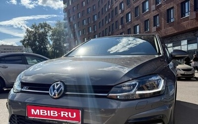 Volkswagen Golf VII, 2018 год, 2 390 000 рублей, 1 фотография