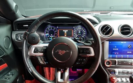 Ford Mustang VI рестайлинг, 2022 год, 3 700 000 рублей, 5 фотография