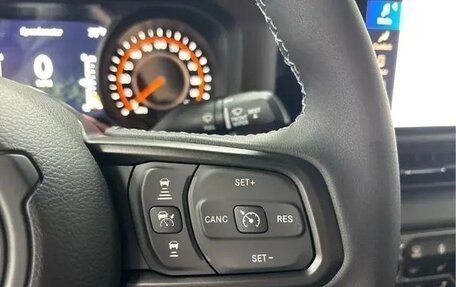 Jeep Wrangler, 2025 год, 7 000 000 рублей, 35 фотография