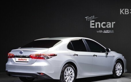 Toyota Camry, 2022 год, 2 369 000 рублей, 2 фотография