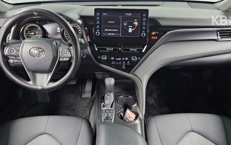 Toyota Camry, 2022 год, 2 369 000 рублей, 7 фотография