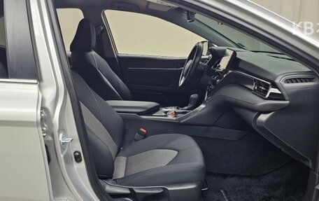 Toyota Camry, 2022 год, 2 369 000 рублей, 11 фотография