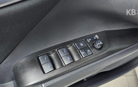 Toyota Camry, 2022 год, 2 369 000 рублей, 16 фотография