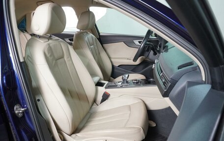 Audi A4, 2018 год, 1 999 000 рублей, 8 фотография