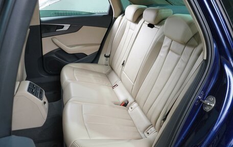 Audi A4, 2018 год, 1 999 000 рублей, 9 фотография