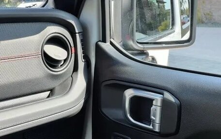 Jeep Wrangler, 2025 год, 6 000 000 рублей, 33 фотография