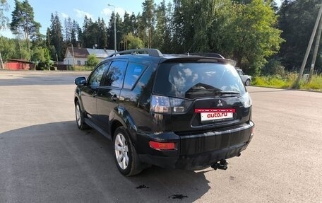 Mitsubishi Outlander III рестайлинг 3, 2011 год, 1 400 000 рублей, 6 фотография