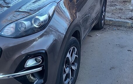KIA Sportage IV рестайлинг, 2019 год, 2 400 000 рублей, 2 фотография
