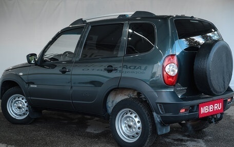 Chevrolet Niva I рестайлинг, 2018 год, 720 000 рублей, 4 фотография