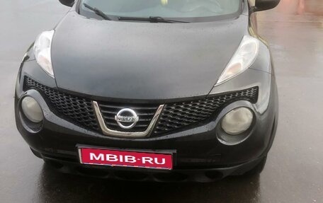 Nissan Juke II, 2014 год, 900 000 рублей, 1 фотография